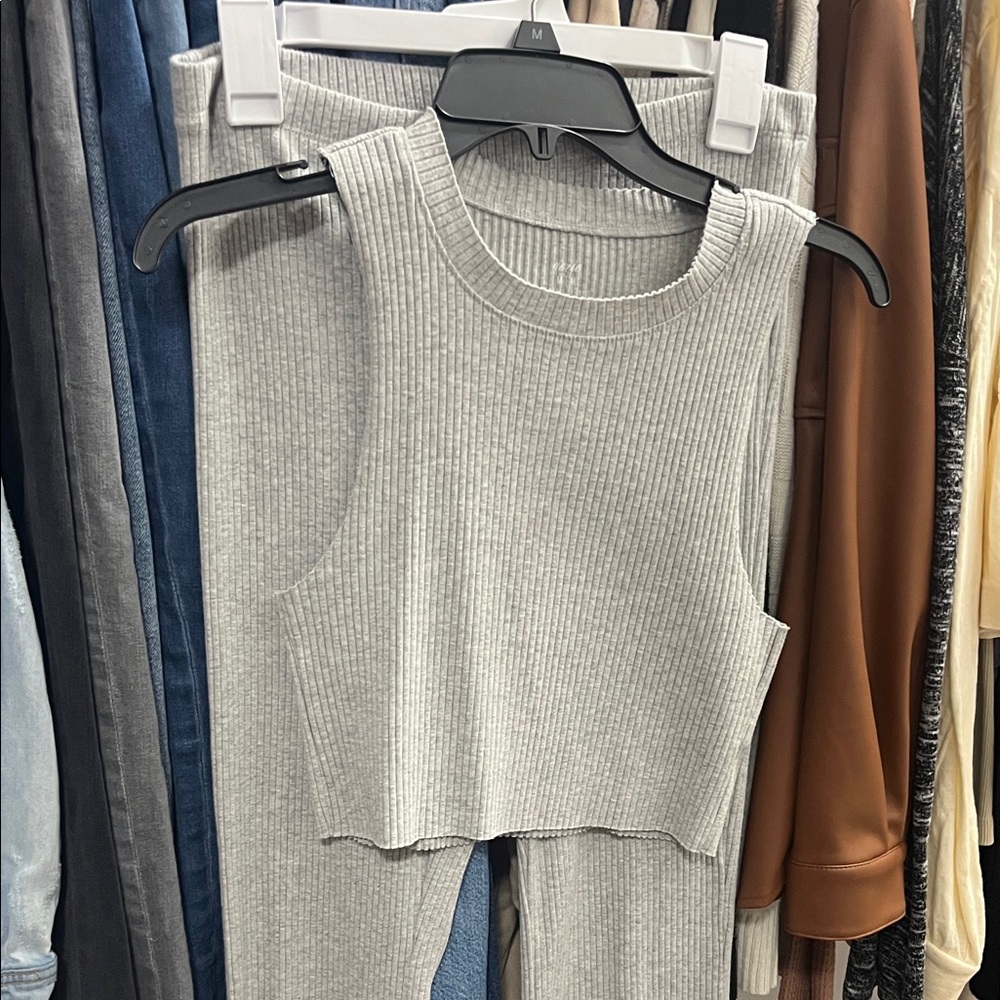 Aerie Gray Ribbed Crop Top & Flare Bottoms